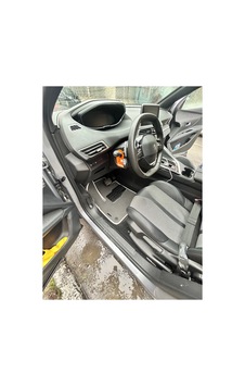 Peugeot 3008 2017-2024 Premium Eva Tam Set Eva Oto Paspas & Eva Bagaj & Metal Topukluk Peugeot 3008 2017-2024 Premium Eva Tam Set Eva Oto Paspas & Eva Bagaj & Metal Topukluk