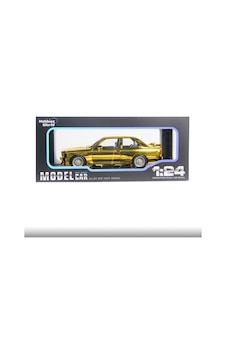 1/24 M3 Shinny Colors Model Araba Sarı 1/24 M3 Shinny Colors Model Araba Sarı