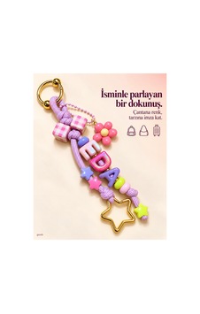 Goob Pembe Bir Çiçek, Birkaç Yıldız Ve Sizin İsminiz Çantanızdaki Küçük Hikâye Böyle Başlıyor. Pembe Pembe Goob Pembe Bir Çiçek, Birkaç Yıldız Ve Sizin İsminiz Çantanızdaki Küçük Hikâye Böyle Başlıyor. Pembe Pembe