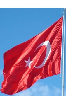 Parlak Ve Canlı Kumaş, 200x300 Ebatlarında Türk Bayrağı 1000 x 1500 CM Parlak Ve Canlı Kumaş, 200x300 Ebatlarında Türk Bayrağı 1000 x 1500 CM