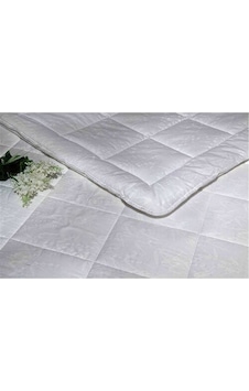 Taç Bambu Cotton Tek Kişilik Yorgan 155 x 215 CM Taç Bambu Cotton Tek Kişilik Yorgan 155 x 215 CM