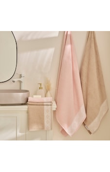 Karaca Home Diamond Touch %100 Pamuk Hamam Seti 4 Parça Pudra Bej Karaca Home Diamond Touch %100 Pamuk Hamam Seti 4 Parça Pudra Bej