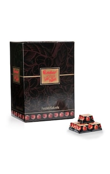 Ender Şokopiramit Fındık Kremalı Kakaolu Çikolata 2 Kg 2 Paket Ender Şokopiramit Fındık Kremalı Kakaolu Çikolata 2 Kg 2 Paket