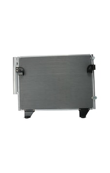 Radyatör - 590 - Hilux 3.0 - Dpmıx-hb - D-4d 4x4 Radyatör - 590 - Hilux 3.0 - Dpmıx-hb - D-4d 4x4