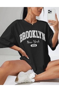 Etiler Collection Kadın Brooklyn New York Baskılı Oversize Tshirt Siyah Etiler Collection Kadın Brooklyn New York Baskılı Oversize Tshirt Siyah