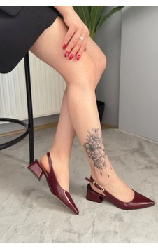 Castle Black Ac35426 Kısa Topuklu Arkası Açık Stiletto Ayakkabı Bordo Castle Black Ac35426 Kısa Topuklu Arkası Açık Stiletto Ayakkabı Bordo