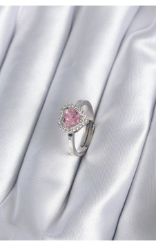 Pirinç Gümüş Renk Pembe Zirkon Taşlı Charm Model Kadın Yüzük 5886