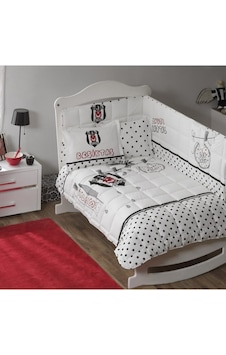 Taç Lisanslı Bebek Uyku Seti Bjk Beşiktaş Fanatik Baby Taç Lisanslı Bebek Uyku Seti Bjk Beşiktaş Fanatik Baby
