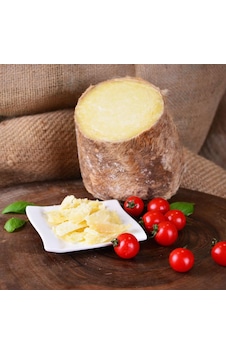 Gurmepark Divle Obruk Mağara Tulum Peyniri 500 G Gurmepark Divle Obruk Mağara Tulum Peyniri 500 G