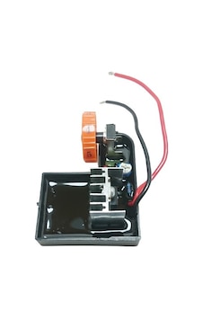 Makita Tipi 9237 Polisaj Devir Ayar Kartı Makita Tipi 9237 Polisaj Devir Ayar Kartı