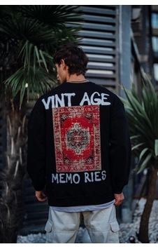 Rkm Ticaret Oversize Bisiklet Yaka Üç İplik Baskılı Sweatshirt - Siyah Rkm Ticaret Oversize Bisiklet Yaka Üç İplik Baskılı Sweatshirt - Siyah