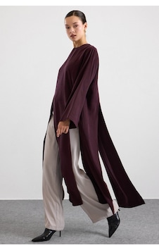 Olcay Derin Yırtmaçlı Oversize Uzun Tunik Mürdüm 9838 Olcay Derin Yırtmaçlı Oversize Uzun Tunik Mürdüm 9838