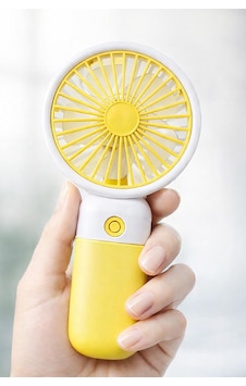 Standlı 3 Mod Şarjlı El Fanı 3 Kademe Seyahat Masaüstü Vantilatör Taşınabilir Mini Fan F139 Sarı Acı Kahverengi Standlı 3 Mod Şarjlı El Fanı 3 Kademe Seyahat Masaüstü Vantilatör Taşınabilir Mini Fan F139 Sarı Acı Kahverengi