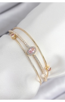 Gürbelle Pirinç Zirkon Taşlı Baget Model Gold Renk Kadın Bileklik Günlük Kullanım Altın Gürbelle Pirinç Zirkon Taşlı Baget Model Gold Renk Kadın Bileklik Günlük Kullanım Altın