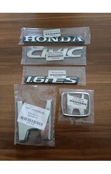 Honda Civic 1.6ies Bagaj Yazısı Ön Ve Arka Arma 1998 - 2000 Modeller Arası Uyumlu Honda Civic 1.6ies Bagaj Yazısı Ön Ve Arka Arma 1998 - 2000 Modeller Arası Uyumlu
