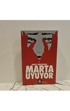 Marta Uyuyor- Romy Hausmann