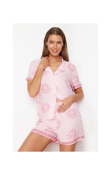 Laperissa Pembe Güneş Desenli Viskon Şortlu Dokuma Pijama Takımı Laperissa Pembe Güneş Desenli Viskon Şortlu Dokuma Pijama Takımı