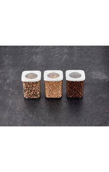 Güneş Kare Saklama Kabı 3X900 Ml Çok Renkli Güneş Kare Saklama Kabı 3X900 Ml Çok Renkli