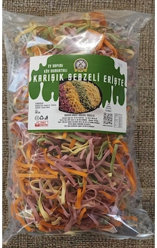 500 Gr Ev Yapımı Tagliatelle Kesim Karışık Sebzeli Erişte 500 Gr Ev Yapımı Tagliatelle Kesim Karışık Sebzeli Erişte