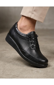 Beren Hakiki Deri Siyah Kadın Ayakkabı Ortopedik Dolgu Taban Düz Esnek Bağcıklı Comfort Casual Sneaker Beren Hakiki Deri Siyah Kadın Ayakkabı Ortopedik Dolgu Taban Düz Esnek Bağcıklı Comfort Casual Sneaker