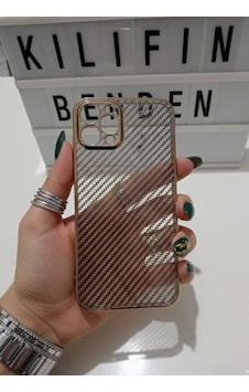 Apple Uyumlu iPhone 13 Pro Max Karbon Fiber Kılıf Modeli Altın Apple Uyumlu iPhone 13 Pro Max Karbon Fiber Kılıf Modeli Altın