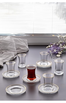 12 Parça Yaldızlı Çay Bardağı Takımı Seti - 6 Adet Bardak, 6 Adet Elysia Model Riva Çay Tabağı Şeffaf 12 Parça Yaldızlı Çay Bardağı Takımı Seti - 6 Adet Bardak, 6 Adet Elysia Model Riva Çay Tabağı Şeffaf