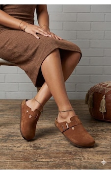Neon Shoes Berlin Unisex Mantar Tabanlı Önü Kapalı Tokalı Sabo Günlük Ev Dışarı Terliği Taba Neon Shoes Berlin Unisex Mantar Tabanlı Önü Kapalı Tokalı Sabo Günlük Ev Dışarı Terliği Taba