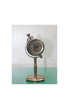4 Adet Pirinç Masa Üstü Saat Masa Saati, Masaüstü Aksesuar, Dekoratif Pirinç Tasarım, Table Clock Diğer 4 Adet Pirinç Masa Üstü Saat Masa Saati, Masaüstü Aksesuar, Dekoratif Pirinç Tasarım, Table Clock Diğer