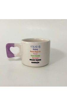 Mor Mürekkep Arkadaş Gelmiş Bana Diyor Ki Renkli Baskılı Mor Kulplu Kalp Kupa Mor Mürekkep Arkadaş Gelmiş Bana Diyor Ki Renkli Baskılı Mor Kulplu Kalp Kupa
