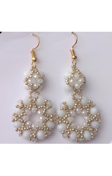 Cutemodels Beyaz Boncuklu Halkalı Küpe Beyaz