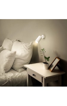 Riolıght Modern Yatak Başı Gu10 Duylu Beyaz Led Hareketli Başlık Tekli Metal Spot Ampül Dahil Riolıght Modern Yatak Başı Gu10 Duylu Beyaz Led Hareketli Başlık Tekli Metal Spot Ampül Dahil