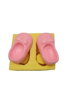Kız Bebek Ayakkabısı Şeklinde Silikon Pasta Ve Seker Hamuru Kalibi 6x3,5x2 Cm 6 Kız Bebek Ayakkabısı Şeklinde Silikon Pasta Ve Seker Hamuru Kalibi 6x3,5x2 Cm 6