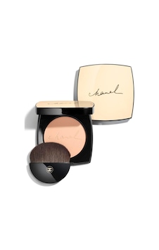 Chanel Les Beiges Healthy Glow Sheer Powder - 10 Chanel Les Beiges Healthy Glow Sheer Powder - 10