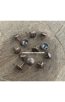 Dmr Bakır Kalkan Model Kabara Raptiye Koltuk Çivisi Antik Bakır Çap 16mm 100adet Dmr Bakır Kalkan Model Kabara Raptiye Koltuk Çivisi Antik Bakır Çap 16mm 100adet