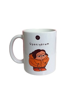 Üşeniyorum Yazılı Basklı Kupa