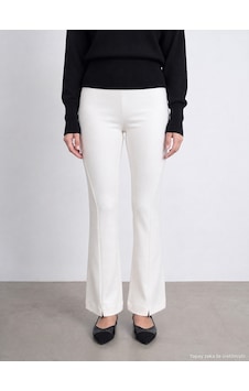 Dilvin 73037 Fermuar Detaylı Flare Pantalon Ekru Dilvin 73037 Fermuar Detaylı Flare Pantalon Ekru
