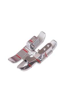 Pfaff Kırkyama Düz Dikiş Ayağı (Siperli) Idt Pfaff Kırkyama Düz Dikiş Ayağı (Siperli) Idt