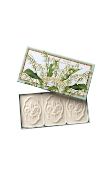 Saponificio Artigianale Fiorentino Sabun Lilly Of The Valley Dikdörtgen 3 x 125 G Saponificio Artigianale Fiorentino Sabun Lilly Of The Valley Dikdörtgen 3 x 125 G
