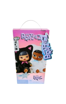 Bratz Bratzies Iconz Serisi Sürpriz Bebekleri 248033 Bratz Bratzies Iconz Serisi Sürpriz Bebekleri 248033