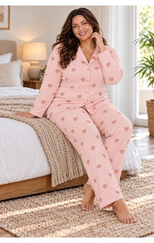 Seboteks Milan Kumaş Önden Düğmeli Uzun Kollu Büyük Beden Kadın Pijama Takımı 3497 Somon Seboteks Milan Kumaş Önden Düğmeli Uzun Kollu Büyük Beden Kadın Pijama Takımı 3497 Somon