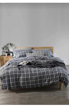 Lionas Çift Kişilik Ekose Desen Yorgan Kılıfı 2 Adet Yastık Kılıfı Antrasit Lionas Çift Kişilik Ekose Desen Yorgan Kılıfı 2 Adet Yastık Kılıfı Antrasit