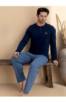 Erkek Yarım Kapama Düğmeli %95 Pamuklu Likralı Çizgili Pijama Takım Lacivert Erkek Yarım Kapama Düğmeli %95 Pamuklu Likralı Çizgili Pijama Takım Lacivert