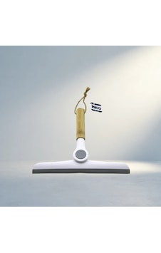 Pratik Cam Silme Aparatı 16.5 Cm Ahşap Sap İle Açık Bej Pratik Cam Silme Aparatı 16.5 Cm Ahşap Sap İle Açık Bej