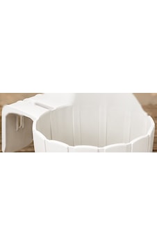 Bezos 3d Baskı Askılı Balkon Saksısı Dikey Çizgili Dekoratif Çiçek Ve Aromatik Bitki Saksısı - Beyaz Bezos1 Bezos 3d Baskı Askılı Balkon Saksısı Dikey Çizgili Dekoratif Çiçek Ve Aromatik Bitki Saksısı - Beyaz Bezos1