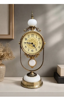 Moriva Home Dekoratif Metal Masa Saati Sarkaçlı Beyaz