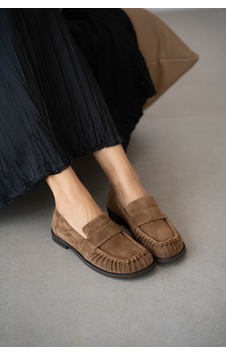 Selin Shoes Blaine Hakiki Deri Büzgülü Küt Burun Kadın Loafer- Taba Süet Selin Shoes Blaine Hakiki Deri Büzgülü Küt Burun Kadın Loafer- Taba Süet