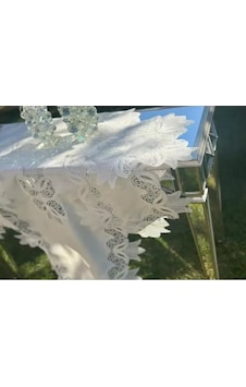 Salon Takımı Kayla Model Krem-krem 5 Parça Keten Dantelli Masa Örtüsü Runner Seti Salon Takımı Kayla Model Krem-krem 5 Parça Keten Dantelli Masa Örtüsü Runner Seti