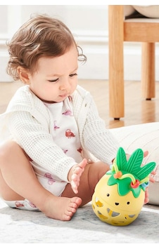 Skip Hop Farmstand Aktivite Topu Ananas Çok Renkli Skip Hop Farmstand Aktivite Topu Ananas Çok Renkli