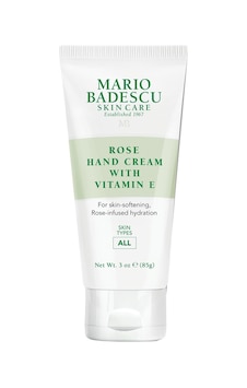 Mario Badescu E Vitaminli Gül Kokulu El Kremi 85 G Mario Badescu E Vitaminli Gül Kokulu El Kremi 85 G