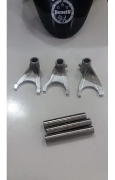 BENELLİ TNT 25 VİTES HİLALİ SET BENELLİ TNT 25 VİTES HİLALİ SET